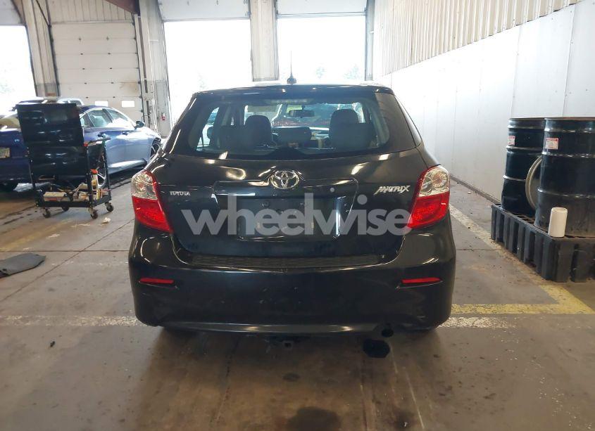 Photo 17 of 2009 Toyota Matrix (VIN 2T1KU40E59C118855)