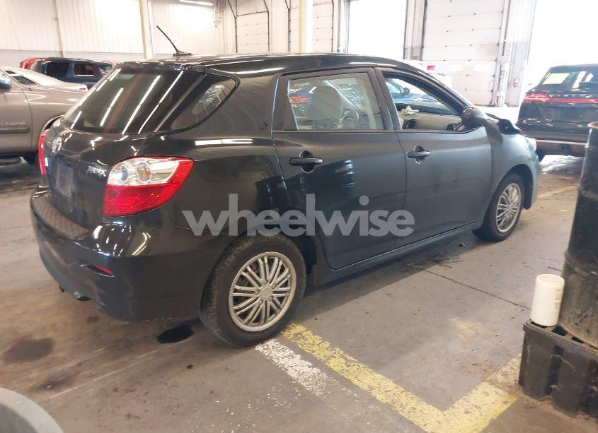 Photo 4 of 2009 Toyota Matrix (VIN 2T1KU40E59C118855)