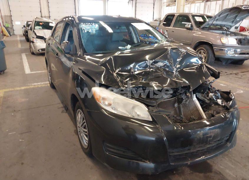 Photo 6 of 2009 Toyota Matrix (VIN 2T1KU40E59C118855)