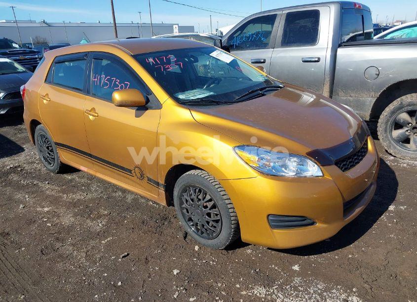 2009 Toyota Matrix (VIN 2T1KU40E69C046466) main photo