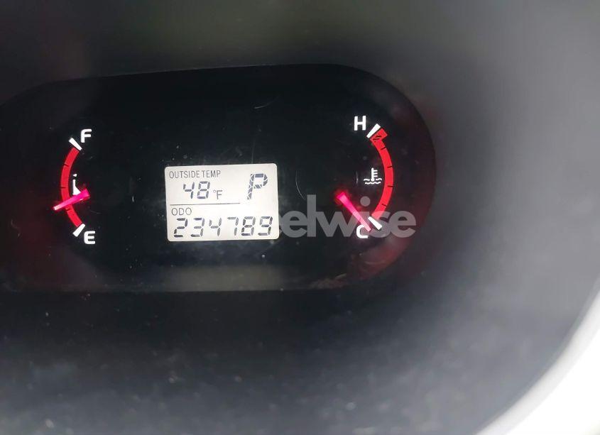 Photo 7 of 2009 Toyota Matrix (VIN 2T1KU40E69C046466)