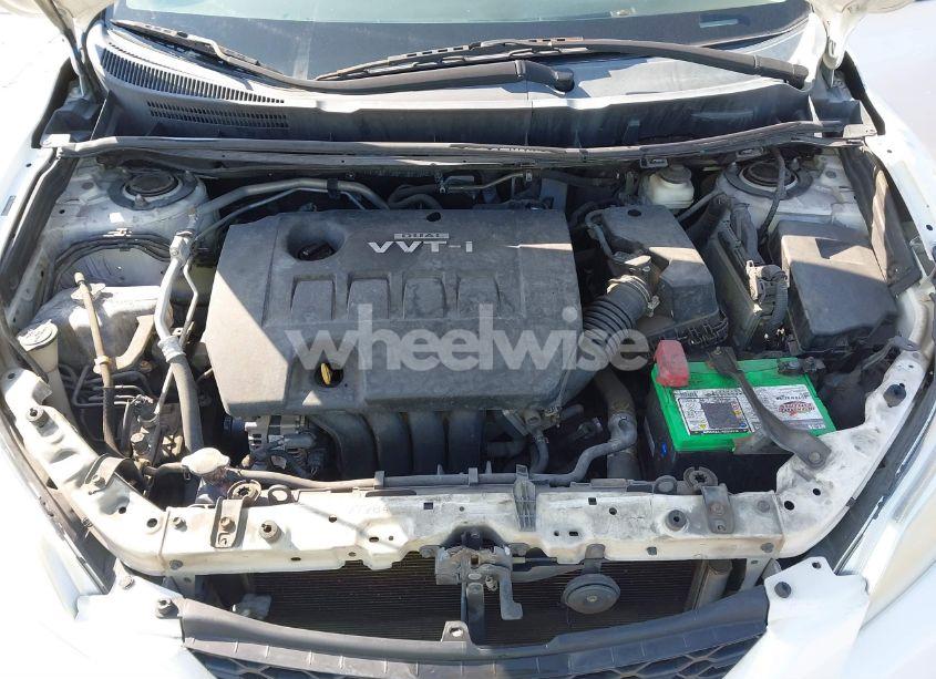 Photo 10 of 2009 Toyota Matrix (VIN 2T1KU40E69C054826)