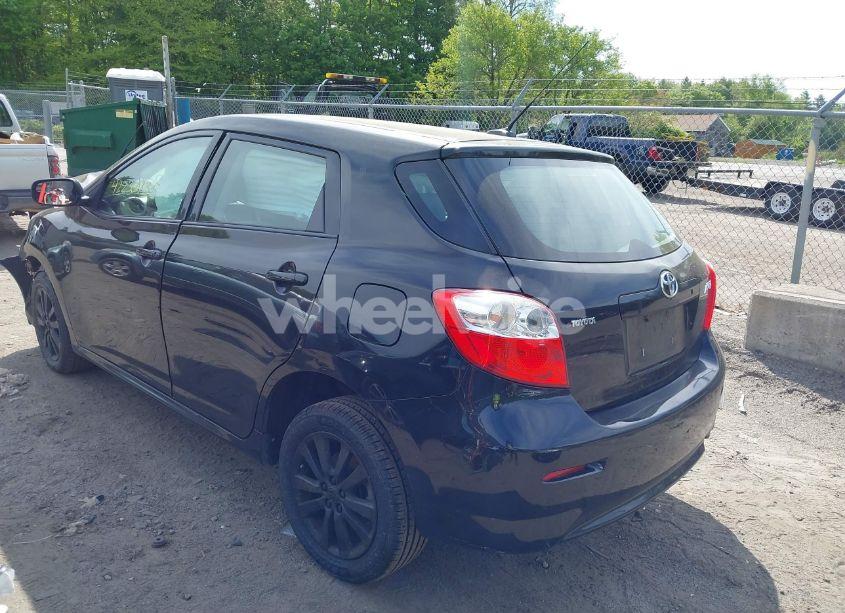 Photo 3 of 2009 Toyota Matrix (VIN 2T1KU40E69C081234)