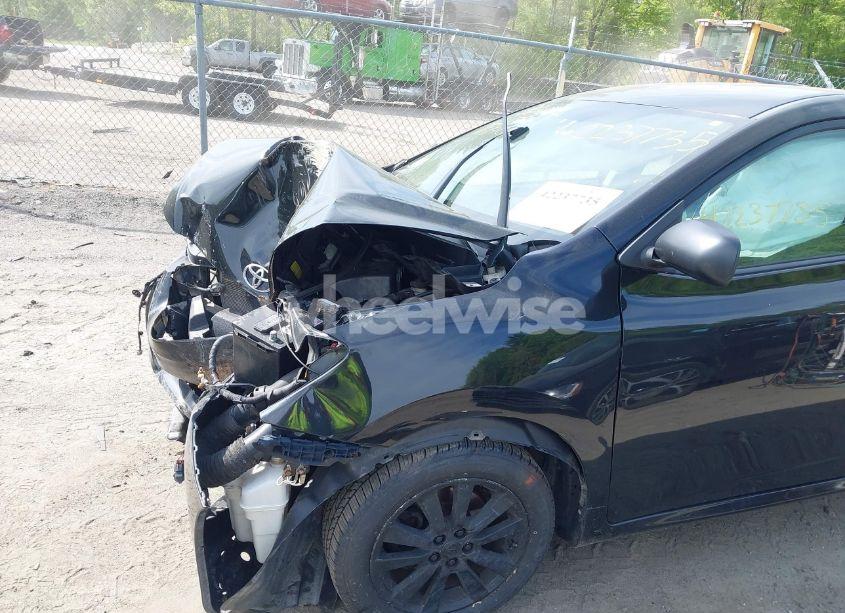 Photo 6 of 2009 Toyota Matrix (VIN 2T1KU40E69C081234)