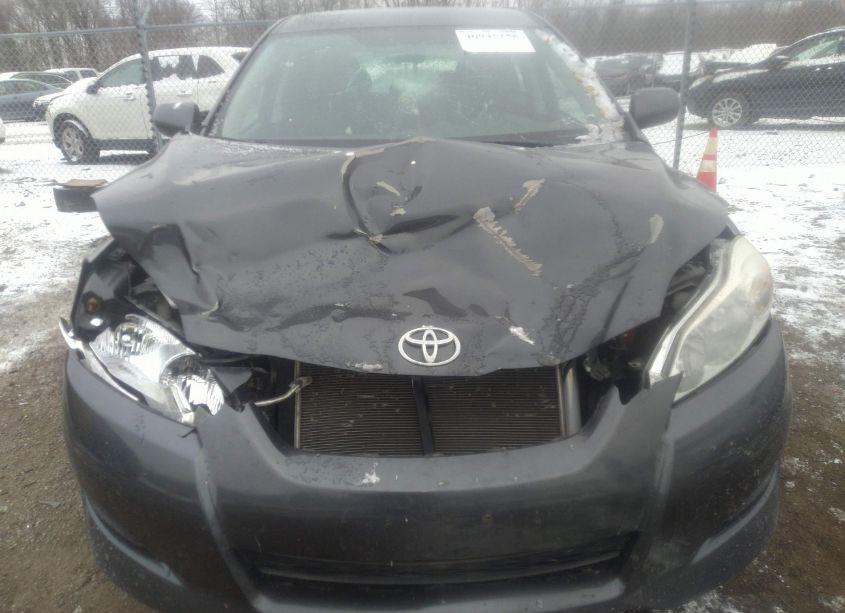 Photo 12 of 2009 Toyota Matrix (VIN 2T1KU40E69C088135)