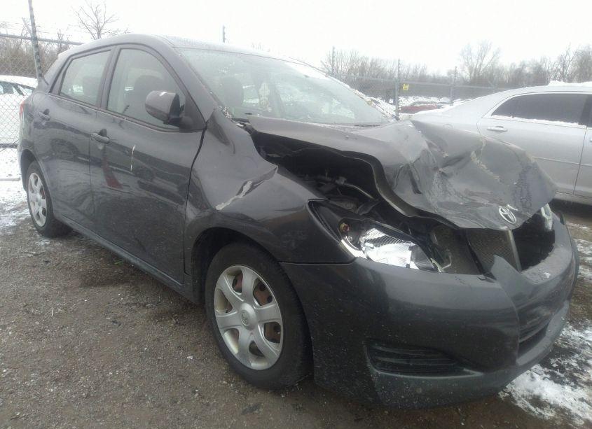 Photo 6 of 2009 Toyota Matrix (VIN 2T1KU40E69C088135)