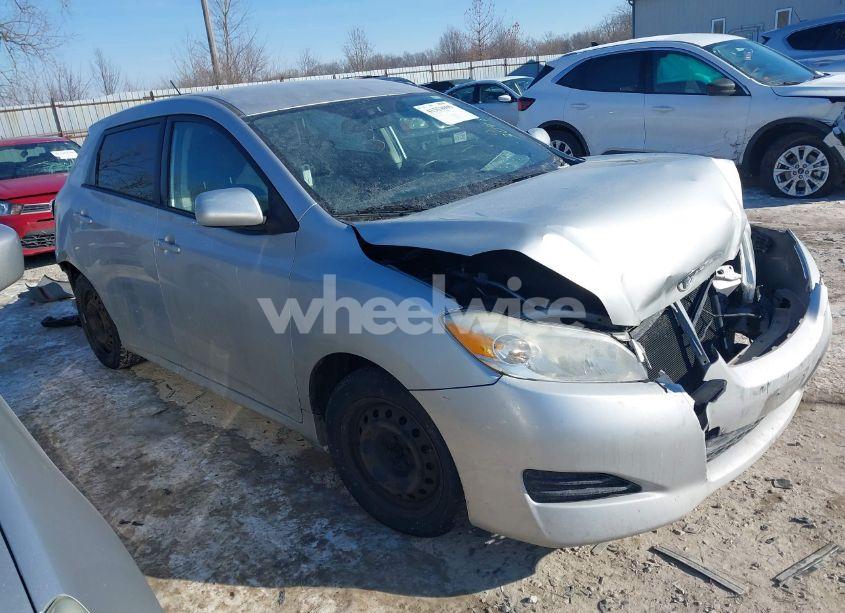 2009 Toyota Matrix (VIN 2T1KU40E69C113048) main photo