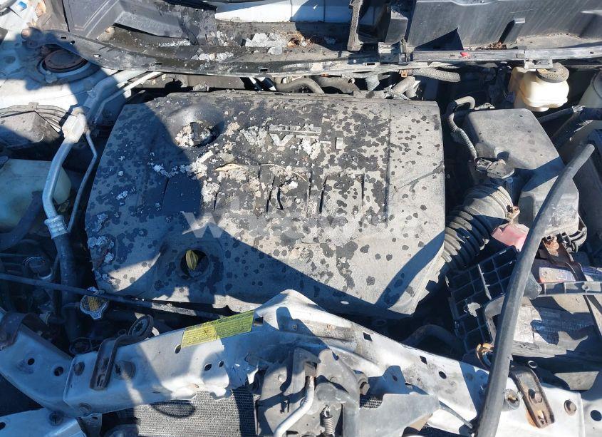 Photo 10 of 2009 Toyota Matrix (VIN 2T1KU40E69C113048)