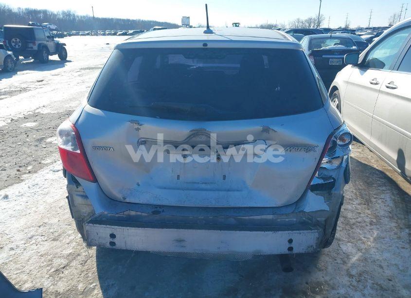 Photo 15 of 2009 Toyota Matrix (VIN 2T1KU40E69C113048)
