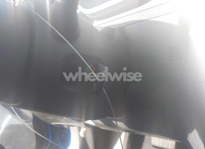 Photo 11 of 2009 Toyota Matrix (VIN 2T1KU40E79C022662)