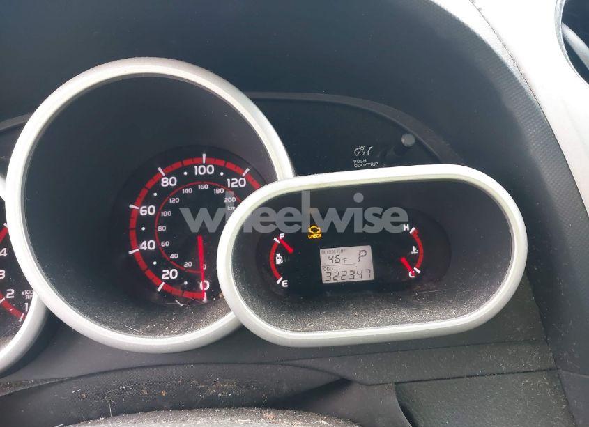 Photo 7 of 2009 Toyota Matrix (VIN 2T1KU40E79C022662)