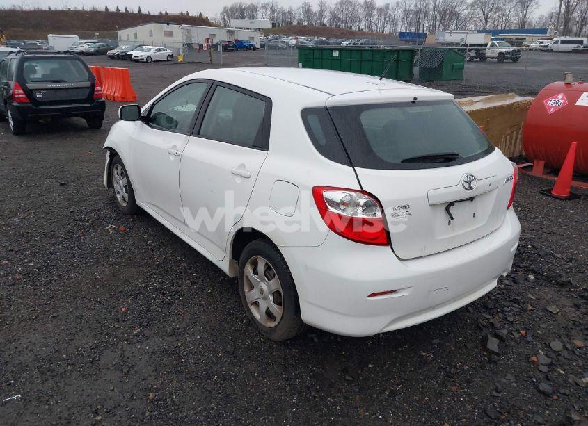 Photo 3 of 2009 Toyota Matrix (VIN 2T1KU40E79C134703)
