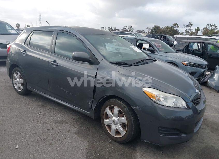 2009 Toyota Matrix (VIN 2T1KU40E89C004526) main photo