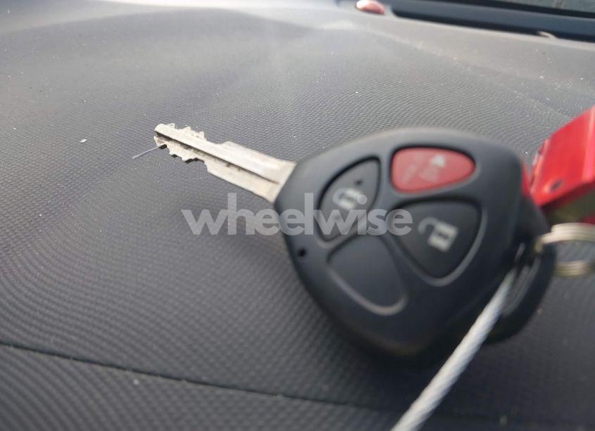 Photo 11 of 2009 Toyota Matrix (VIN 2T1KU40E89C008205)