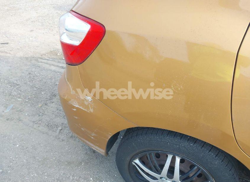 Photo 6 of 2009 Toyota Matrix (VIN 2T1KU40E89C008205)