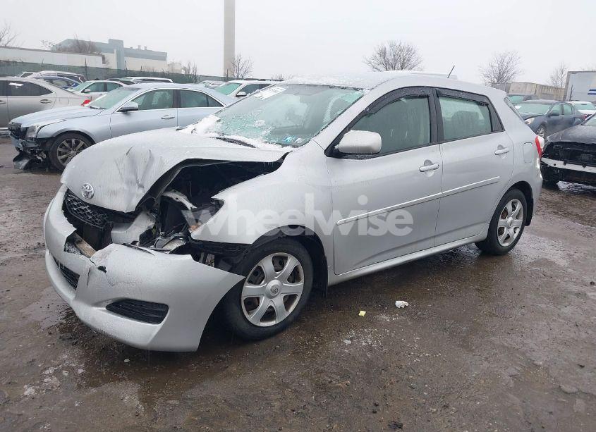 Photo 2 of 2009 Toyota Matrix (VIN 2T1KU40E89C061096)
