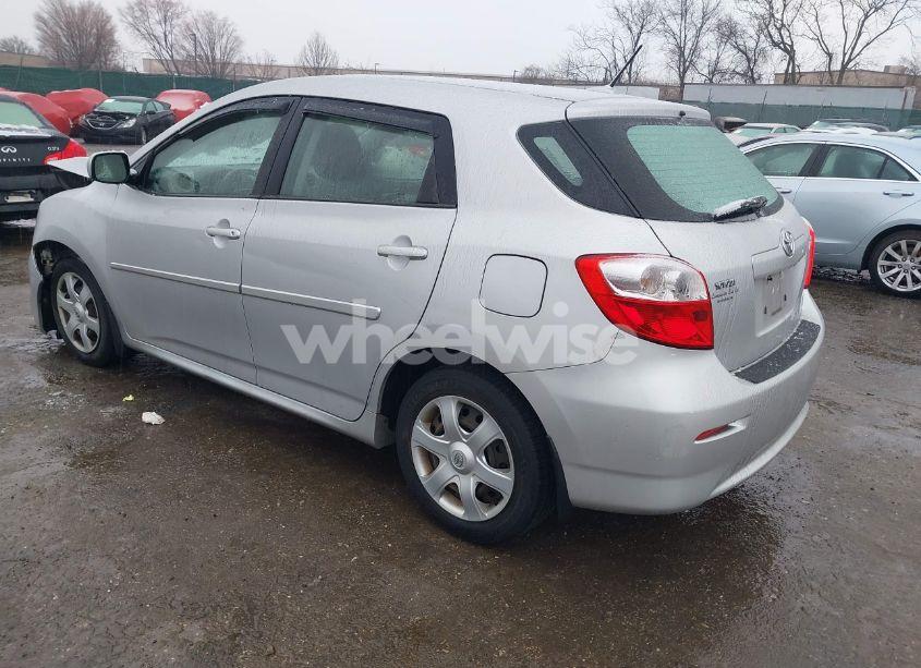 Photo 3 of 2009 Toyota Matrix (VIN 2T1KU40E89C061096)