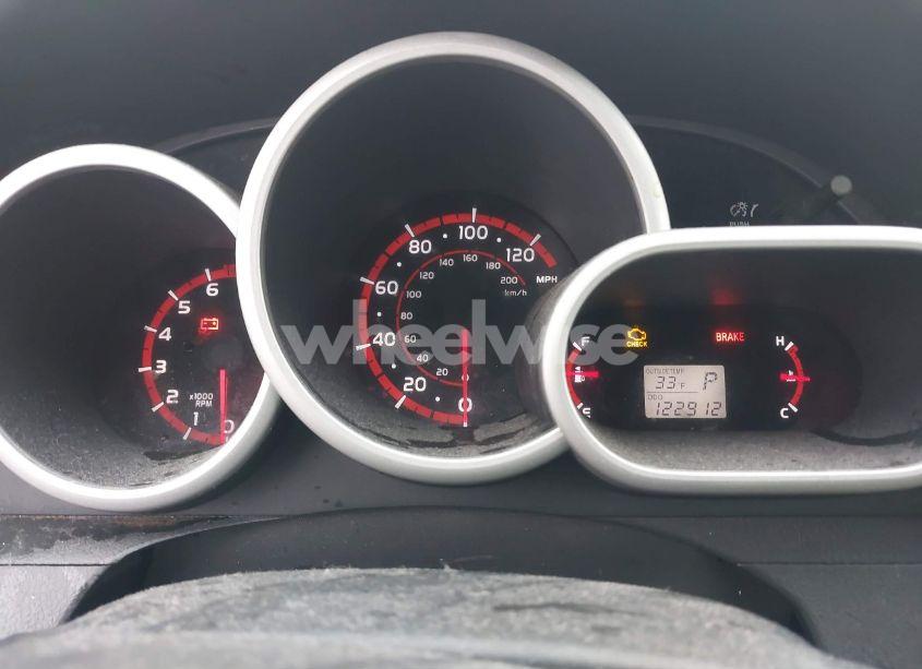 Photo 7 of 2009 Toyota Matrix (VIN 2T1KU40E89C061096)