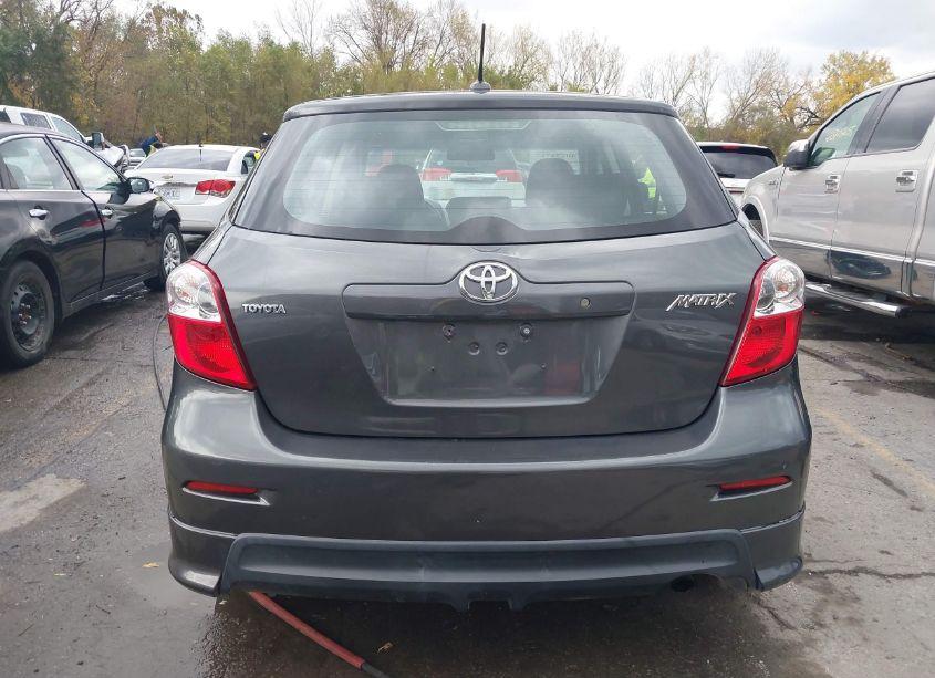 Photo 16 of 2009 Toyota Matrix (VIN 2T1KU40E89C173719)