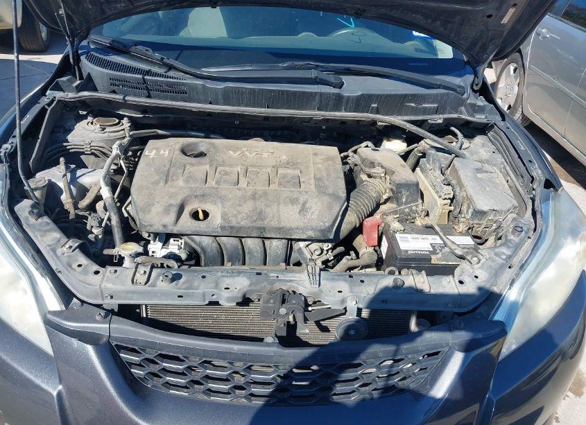 Photo 10 of 2009 Toyota Matrix (VIN 2T1KU40E99C027328)