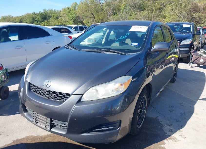 Photo 2 of 2009 Toyota Matrix (VIN 2T1KU40E99C027328)