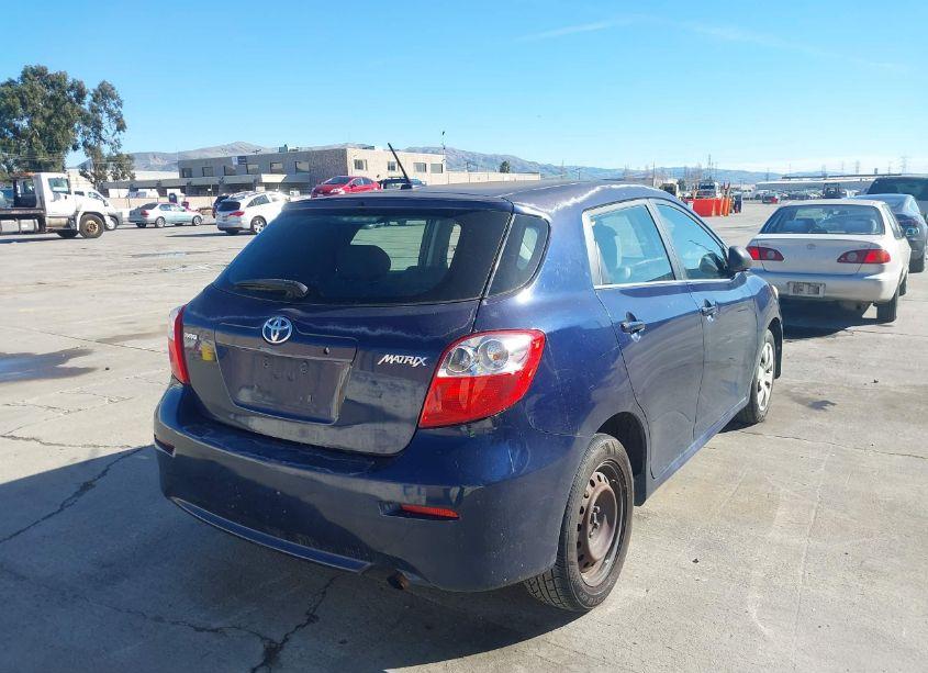 Photo 4 of 2009 Toyota Matrix (VIN 2T1KU40E99C054190)