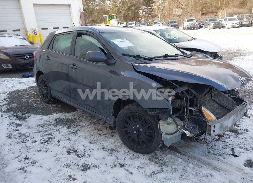 2009 Toyota Matrix (VIN 2T1KU40E99C103551) main photo