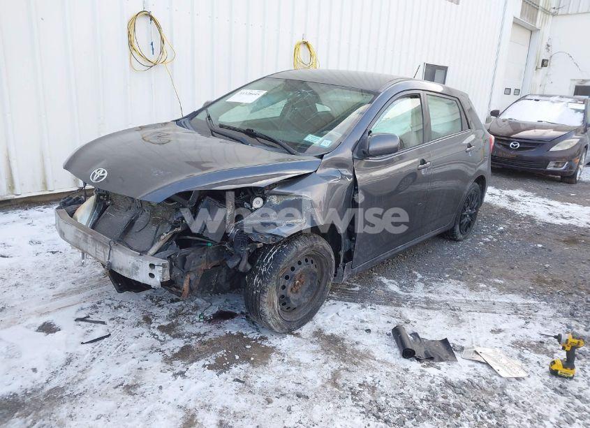 Photo 2 of 2009 Toyota Matrix (VIN 2T1KU40E99C103551)