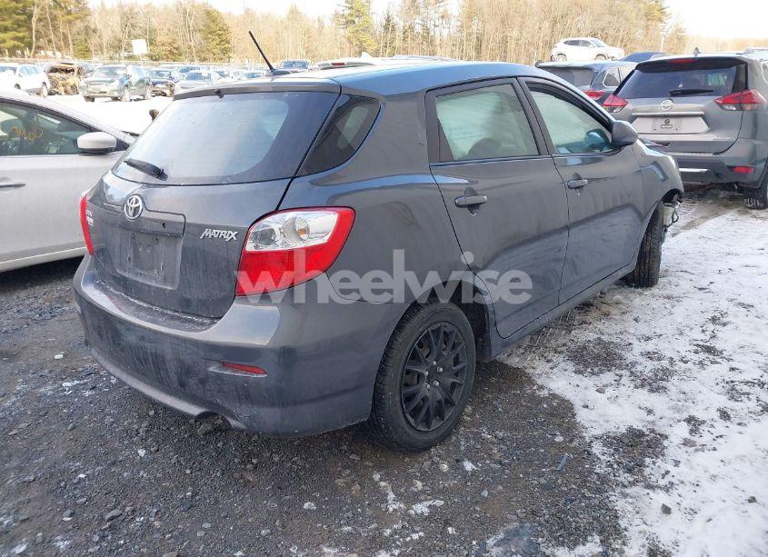 Photo 4 of 2009 Toyota Matrix (VIN 2T1KU40E99C103551)