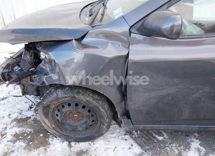 Photo 6 of 2009 Toyota Matrix (VIN 2T1KU40E99C103551)