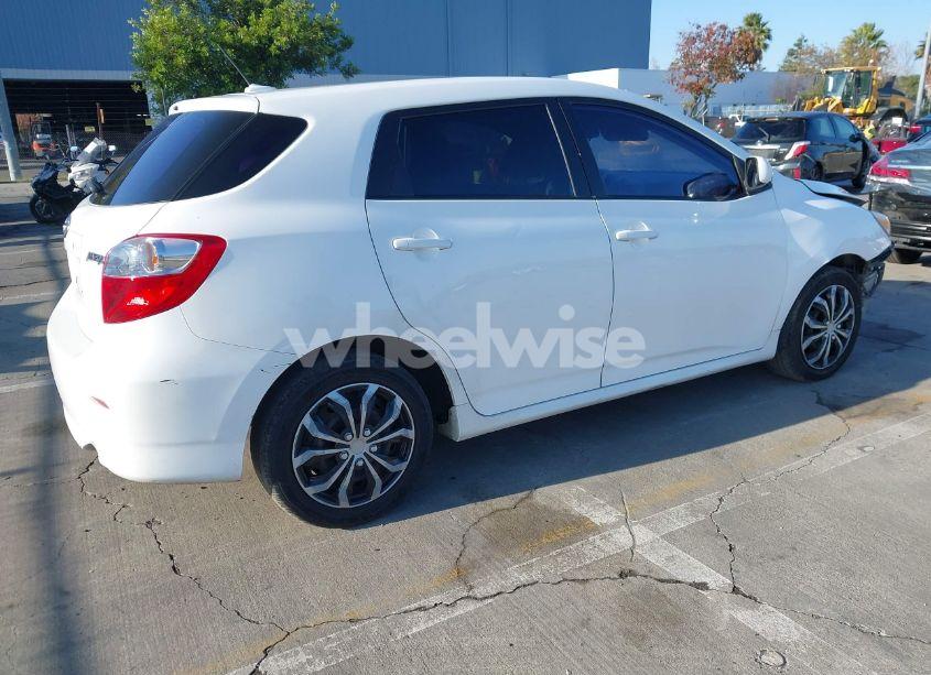 Photo 4 of 2009 Toyota Matrix (VIN 2T1KU40EX9C049001)