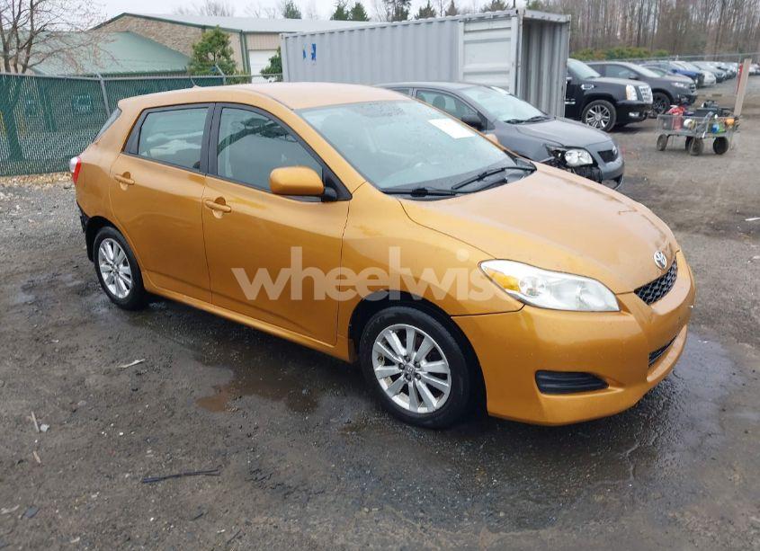 2009 Toyota Matrix (VIN 2T1KU40EX9C083794) main photo