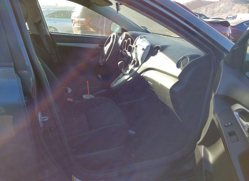 Photo 5 of 2009 Toyota Matrix (VIN 2T1KU40EX9C159174)