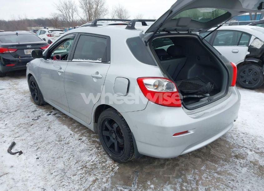 Photo 3 of 2010 Toyota Matrix (VIN 2T1KU4EE0AC266439)