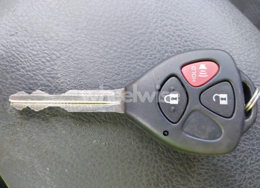 Photo 11 of 2010 Toyota Matrix (VIN 2T1KU4EE1AC242909)