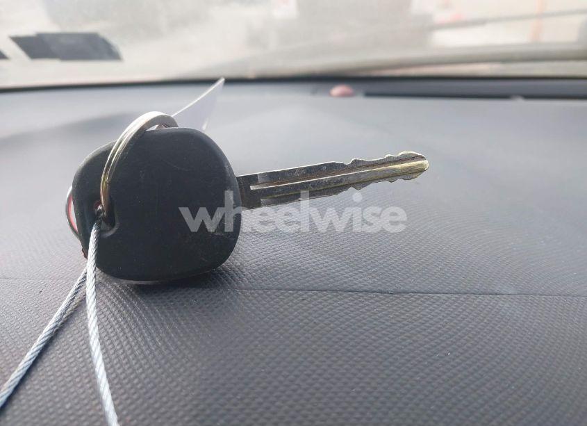 Photo 11 of 2010 Toyota Matrix (VIN 2T1KU4EE2AC299085)