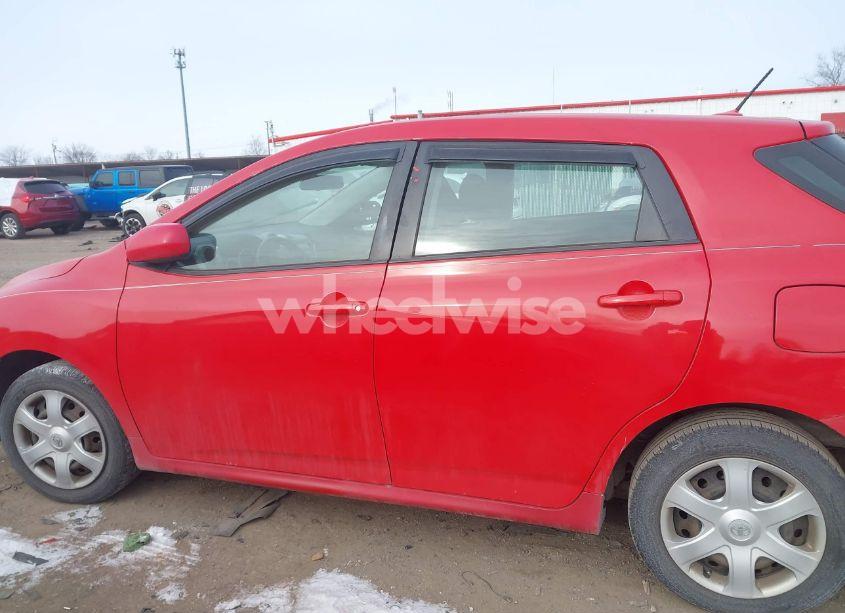 Photo 15 of 2010 Toyota Matrix (VIN 2T1KU4EE2AC299085)