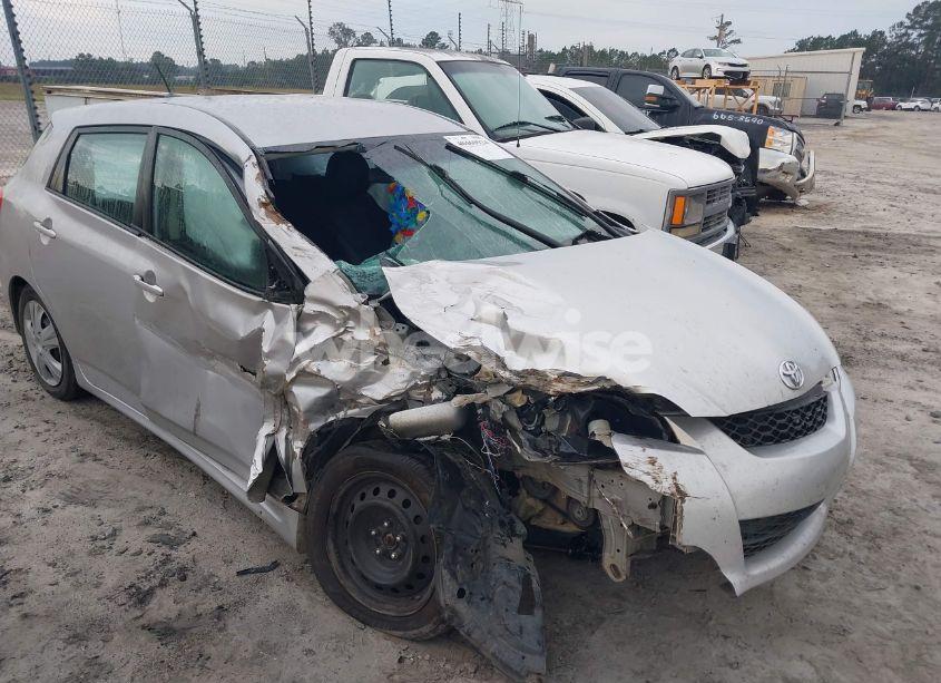 Photo 6 of 2011 Toyota Matrix (VIN 2T1KU4EE3BC548527)