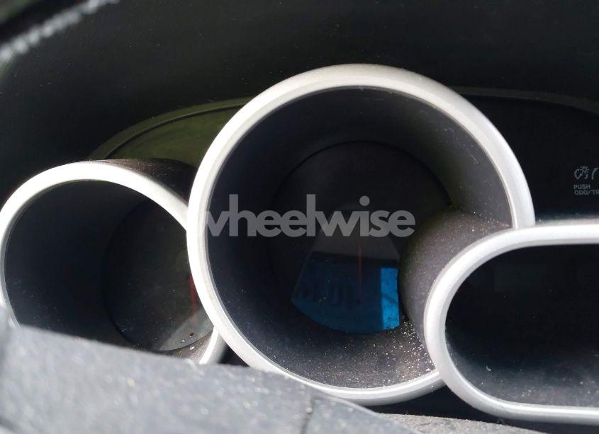 Photo 7 of 2011 Toyota Matrix (VIN 2T1KU4EE3BC548527)