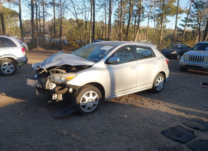 Photo 2 of 2011 Toyota Matrix (VIN 2T1KU4EE3BC692935)