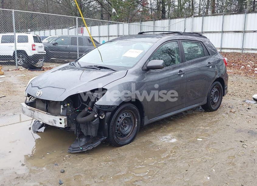Photo 2 of 2010 Toyota Matrix (VIN 2T1KU4EE5AC346769)