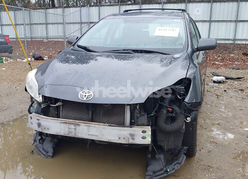 Photo 6 of 2010 Toyota Matrix (VIN 2T1KU4EE5AC346769)