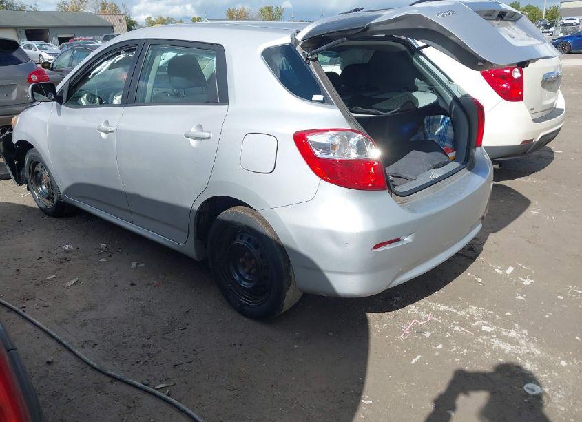 Photo 3 of 2010 Toyota Matrix (VIN 2T1KU4EE5AC364513)