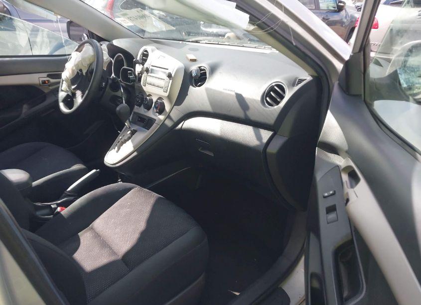 Photo 5 of 2010 Toyota Matrix (VIN 2T1KU4EE5AC364513)