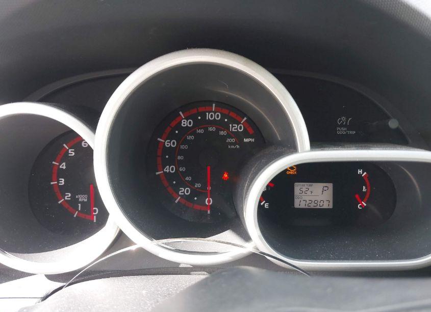 Photo 7 of 2010 Toyota Matrix (VIN 2T1KU4EE5AC364513)