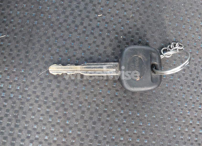 Photo 11 of 2010 Toyota Matrix (VIN 2T1KU4EE6AC330192)