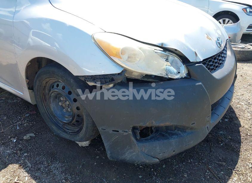 Photo 19 of 2010 Toyota Matrix (VIN 2T1KU4EE6AC330192)