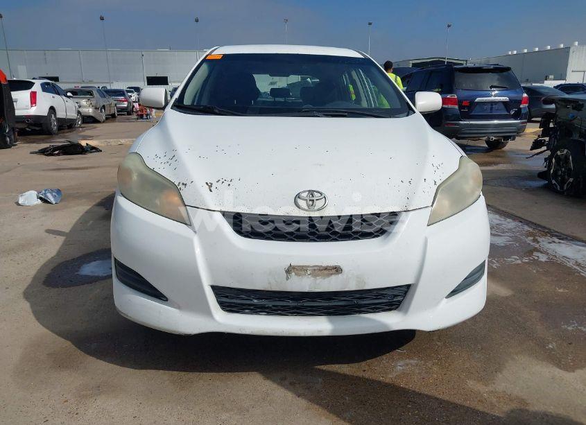 Photo 13 of 2010 Toyota Matrix (VIN 2T1KU4EE6AC400645)