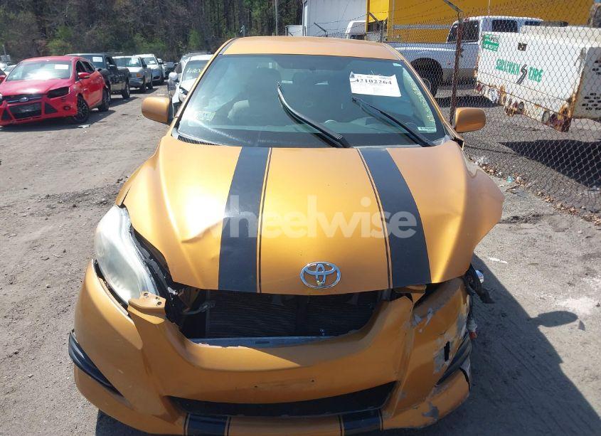 Photo 12 of 2010 Toyota Matrix (VIN 2T1KU4EE7AC293203)