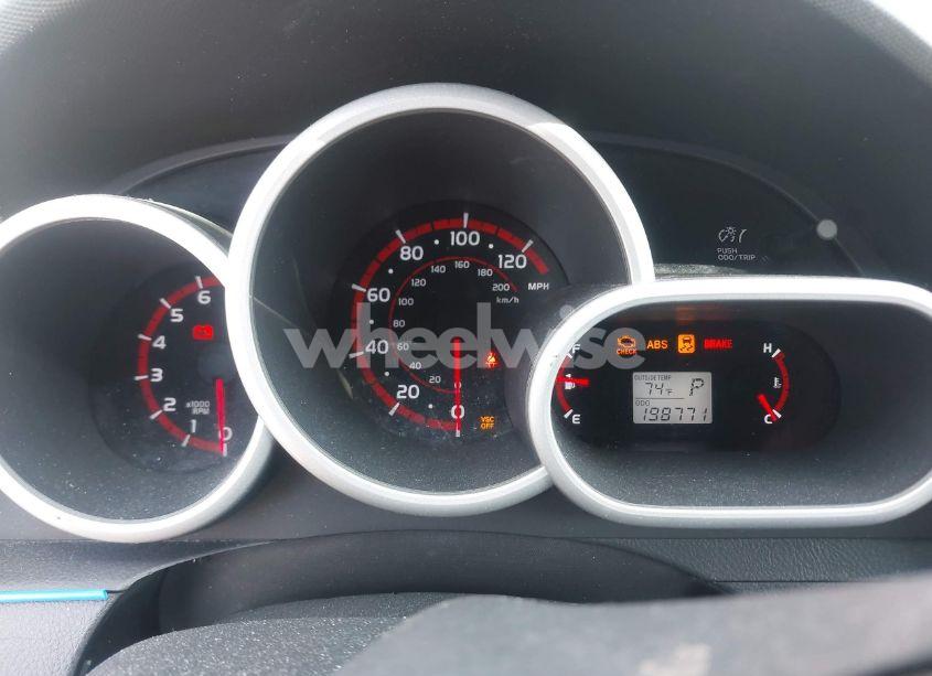 Photo 7 of 2010 Toyota Matrix (VIN 2T1KU4EE7AC293203)